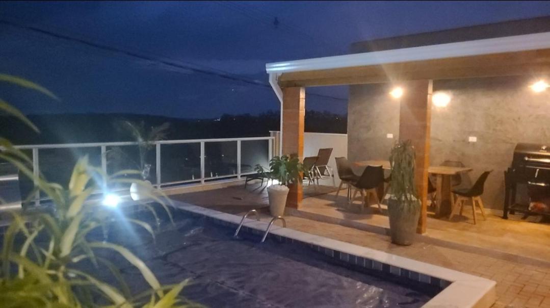Casa Aconchegante Condominio Fechado Na Natureza Em Sao Roque Mairinque Bagian luar foto